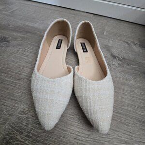 Old money/classy flats white NEW